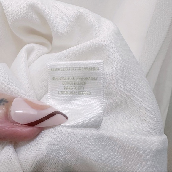 American Glamour Badgley Mischka Bohemian Shirred White Maxi Dress - Picture 6 of 7